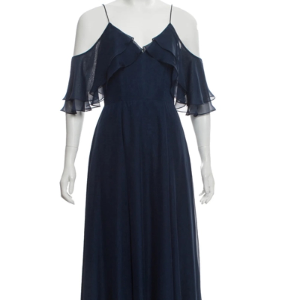 FAME & PARTNERS V-Neck Long Dress